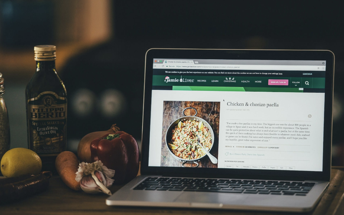 Why is finding a recipe online such a mission?