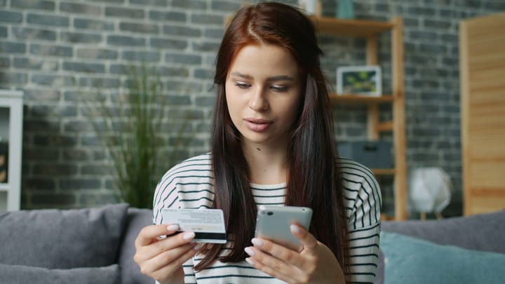 How “spend more for free delivery” can affect your checkout total