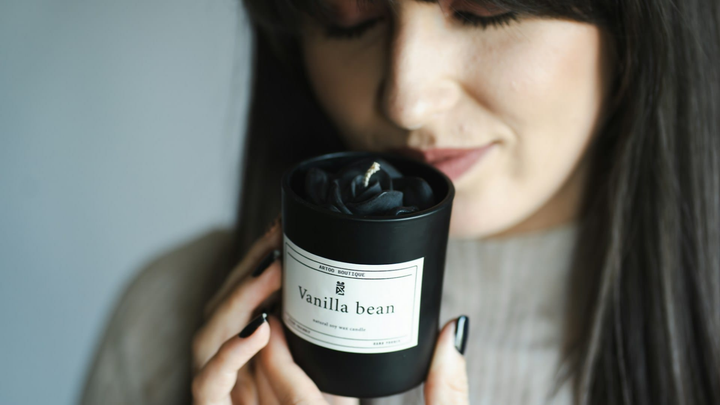 Why do smells trigger specific memories?